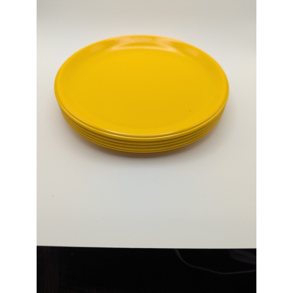 5 Vintage‎ Rubbermaid Yellow Melamine Salad Plates 8.25" Dishes Lunch